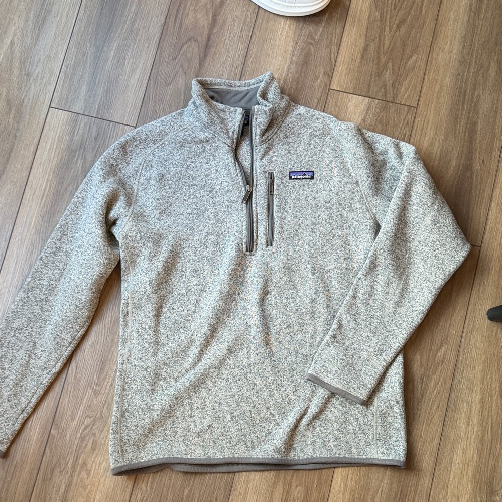 Patagonia Men's Gray Zip-Up Fleece Jacket